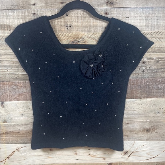 Twiggy Women’s (M) Black Angora Rhinestones Sweater Flowers Rabbit Hair Wool Top - Picture 1 of 6